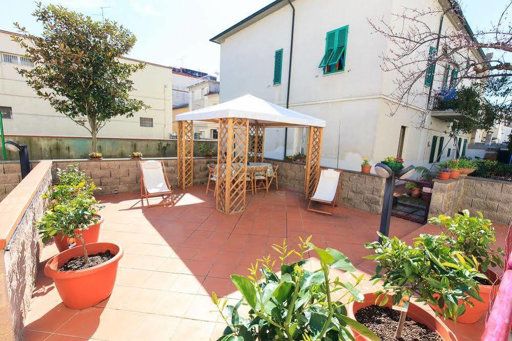 Domus Socolatae Apartments&Suites Follonica Extérieur photo